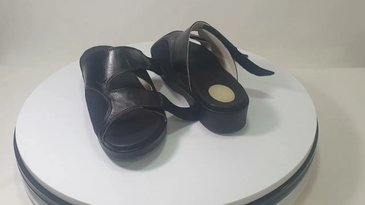 انتخاب بهترین صندل طبی خار پاشنه بهترین صندل طبی خار پاشنه