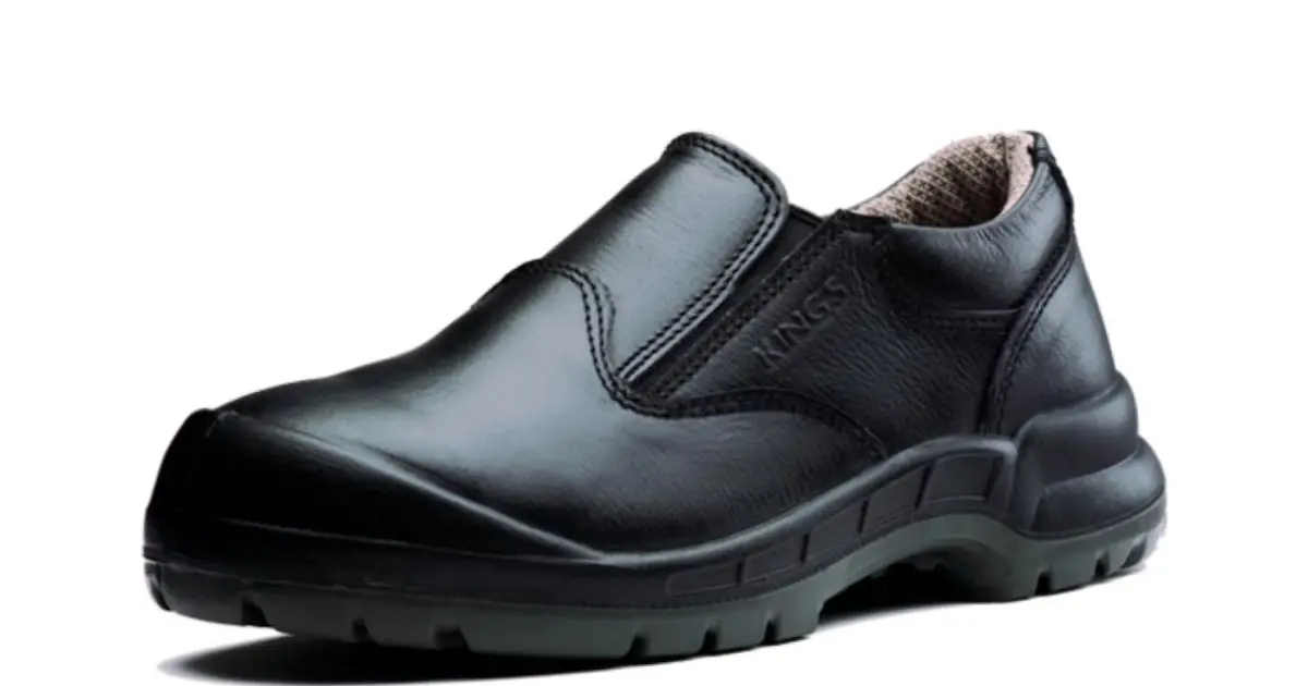 اگر دیسک کمر دارید، این کفش کار طبی سبک نجاتتان میدهد! کفش کار طبی سبک